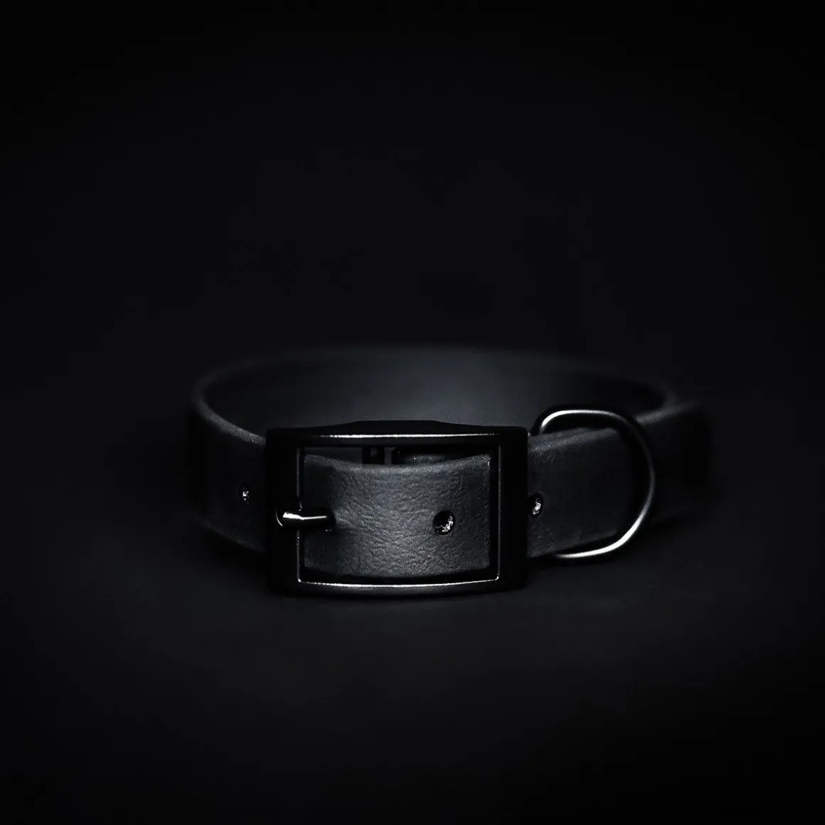 Tyylivoitto Classy panta, Black on Black